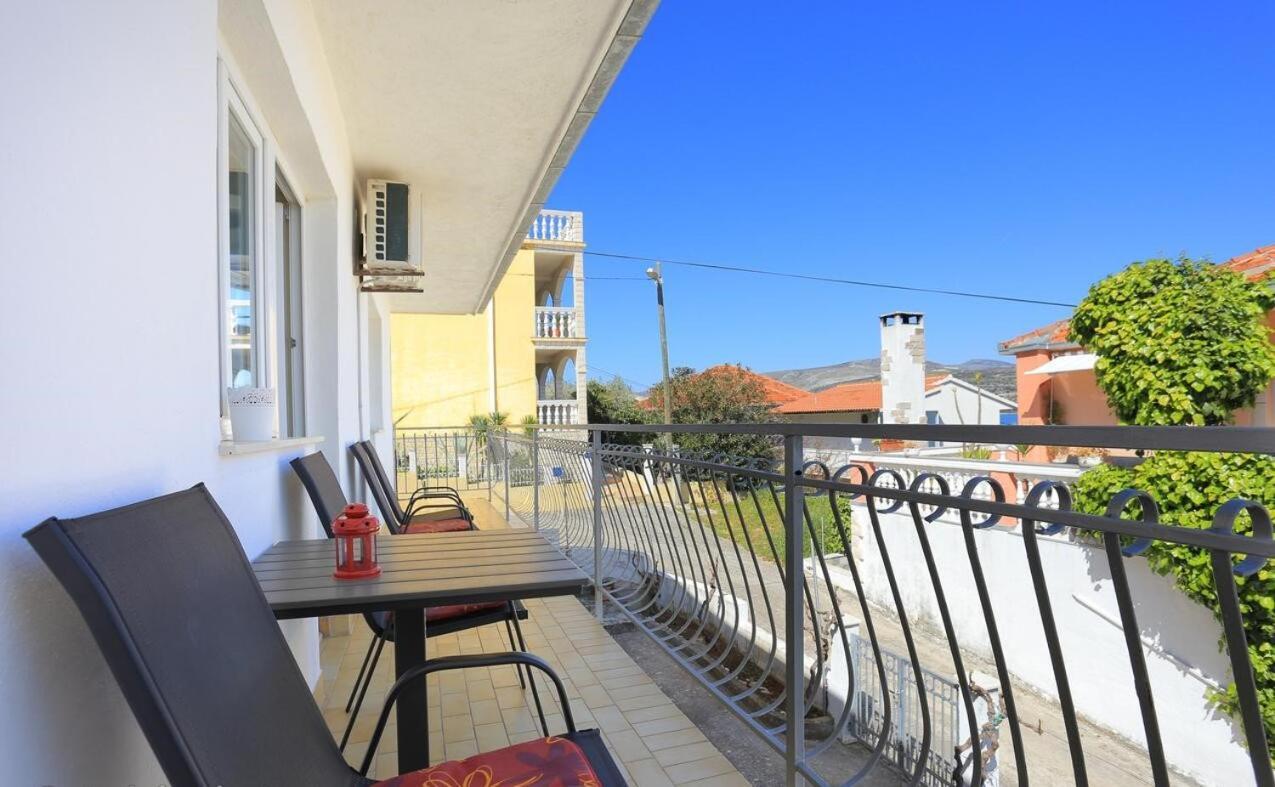 Katja Apartment Трогір Екстер'єр фото