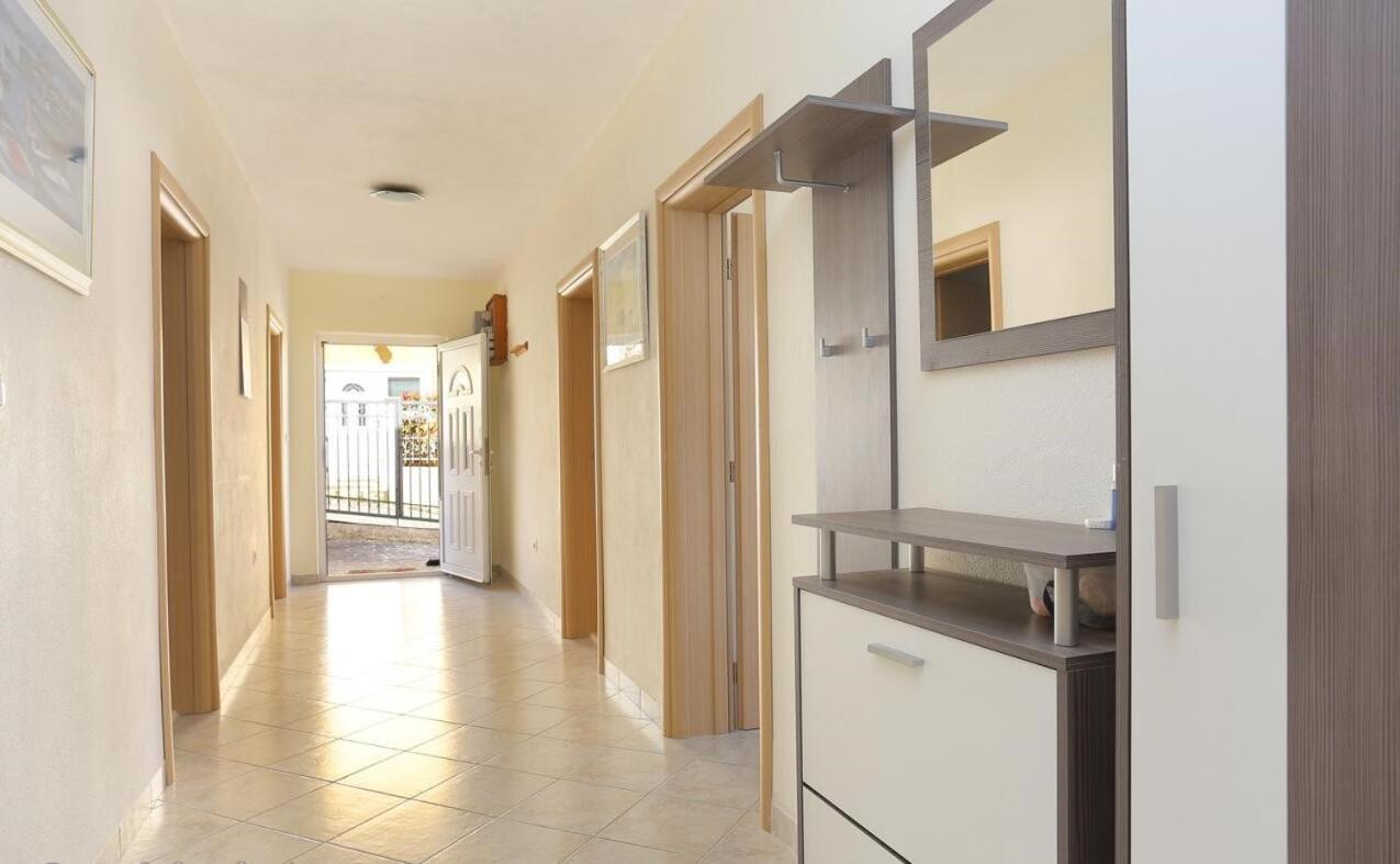 Katja Apartment Трогір Екстер'єр фото